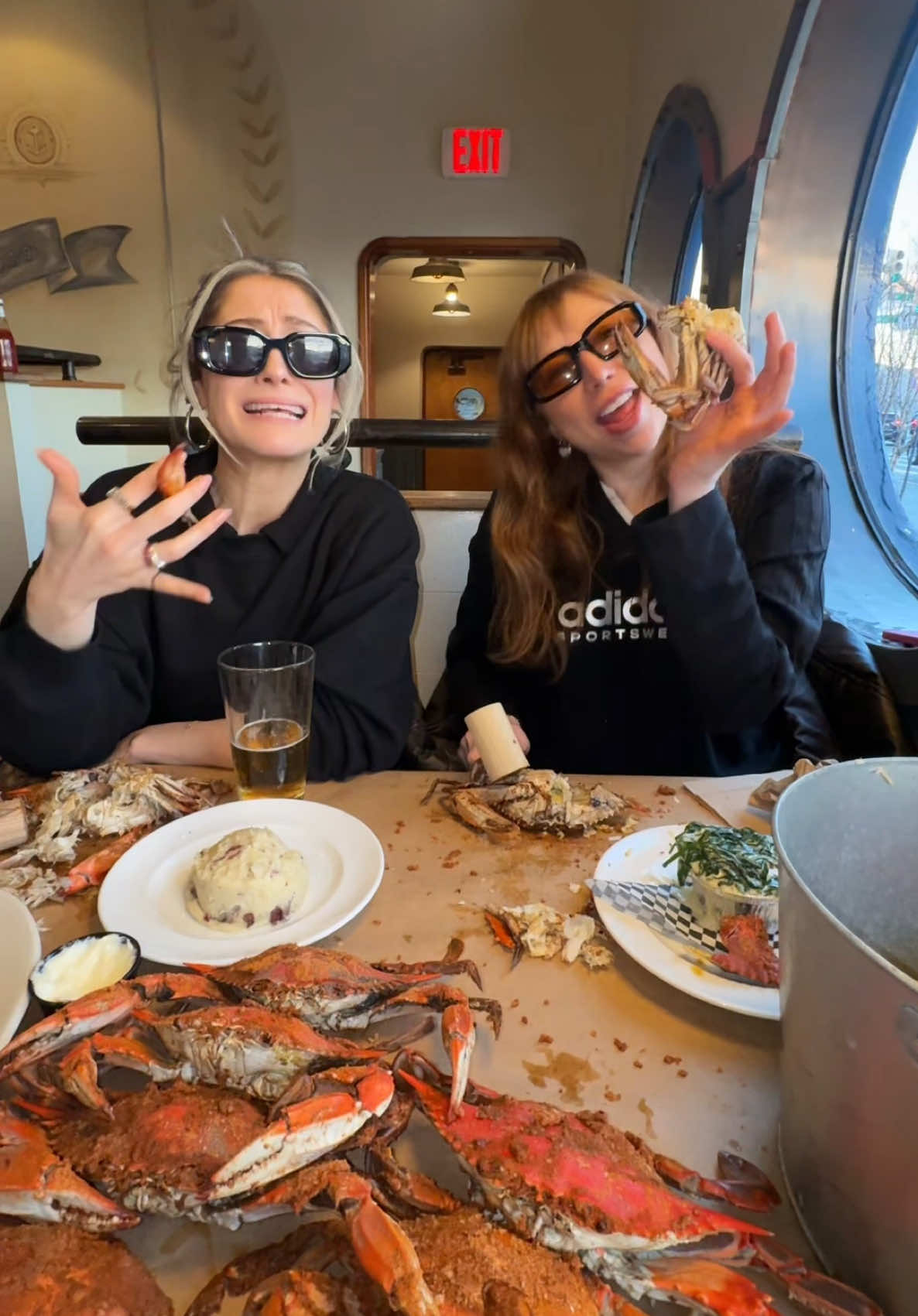 WHAT A WEEKEND HERE IN BALTIMORE, 8 SOLD OUT SHOWS WITH THIS HILARIOUS LADIES @reformedhotgirl @StewartandChill 