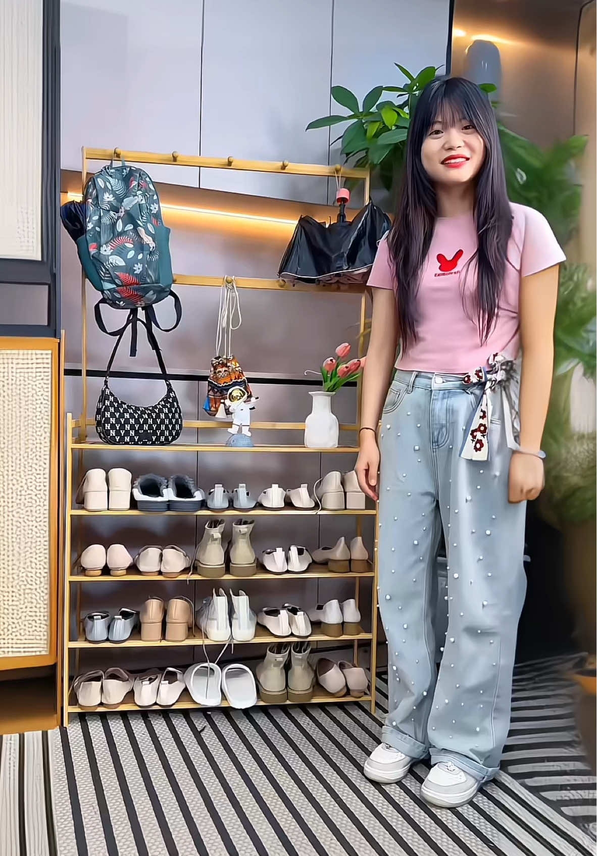 Kệ Giày Dép Kết Hợp Treo Đồ Đa Năng tiện Lợi  #kededodanang #kededodanang5tang #kededocomoctreo #kededokethopmoctreo #kedunggiaydep #kedungdonhabep #byntchuyengiadung 