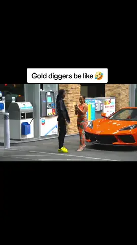 Gold digger prank 🤣#SAMA28 #creatorsearchinsights #germany #italy #sayoutubers0 #spain #usa #uk #usa🇺🇸 