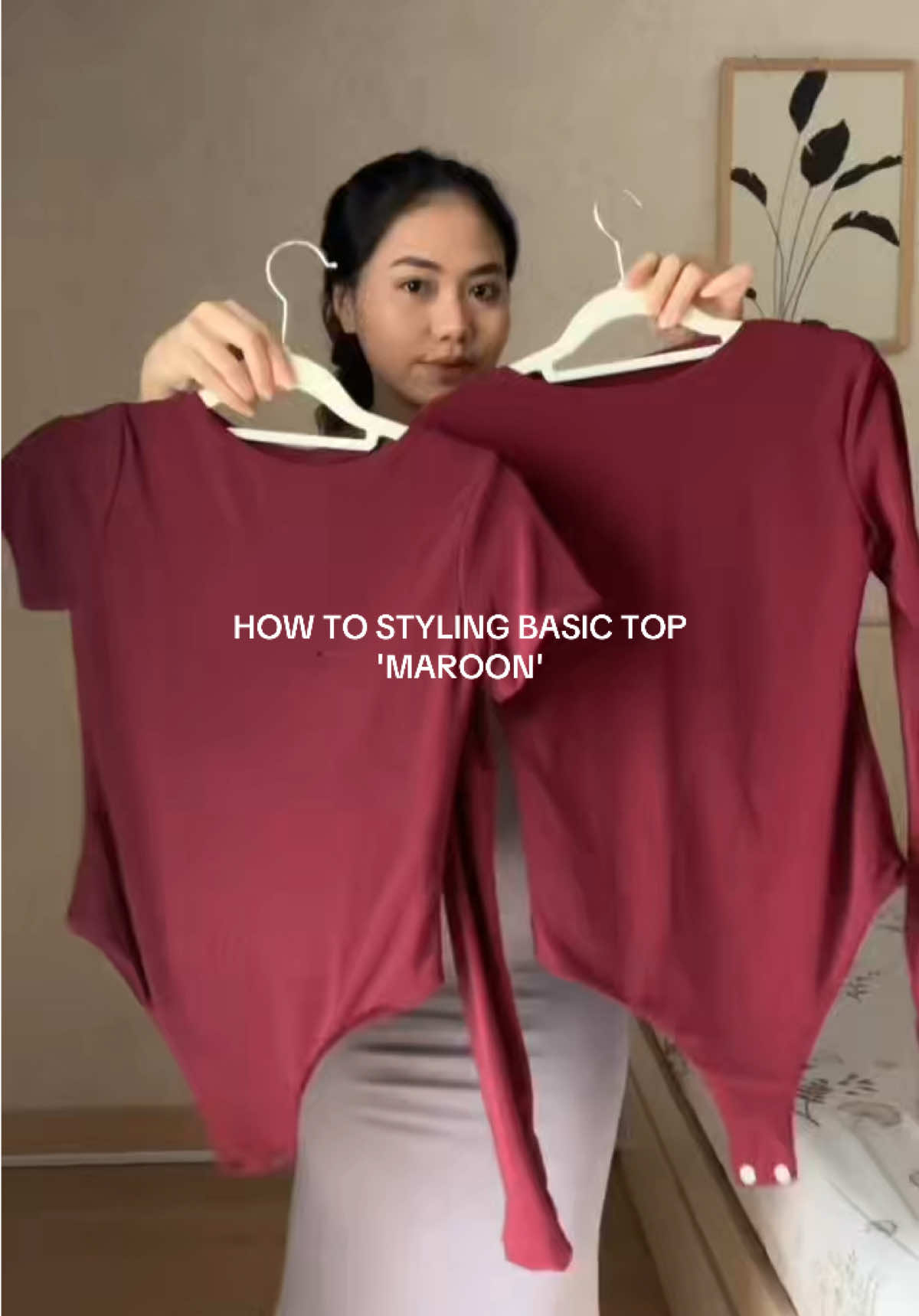 BODYSUIT MURAH MERIAH👀 fit perfectly,plss ini jd bikin rampingg🥹 Sesuka ituuu,bener bener nyaman dipakeee🫶🏻 #outfit #outfitinspo #bodysuitstyle #atasancewek #atasanwanita #kaosmurah #basicfit #OOTD #ootdsimple #casualoutfits #outfitcewek #bodysuit #gayaditiktok #ootdtiktok 