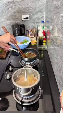 🤦🏽‍♀️ 1 ngày chỉ mất 20p để nấu ăn🐖#nauancungtiktok #giadinh #cơmnhà 