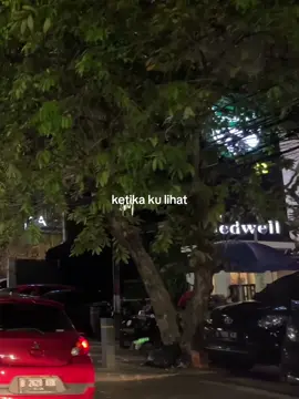 dan apa yang kurasakan sat ini sama seperti waktu ku tak mengenalimu #liriklagu #lyrics #xyzabc #xyzbca #sepexi #fyp 