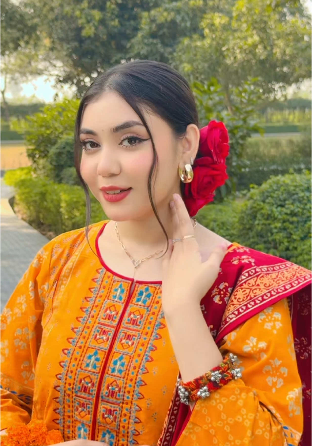 Puran Dhakar Dilwali 🌺 Dress: @Art's Of PiYa 