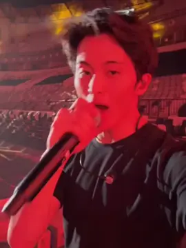 AAAA GANTENG BNGT😭😭💗💗💗 #mark #marklee