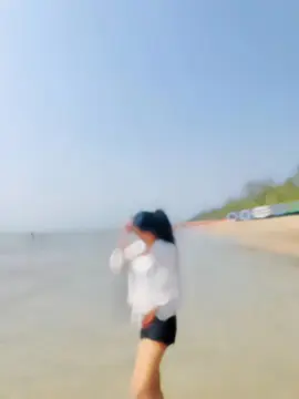 #CapCut 🌊🤍#bangsaenbeach🌊🌴 #မြင်ပါများပီးချစ်ကျွမ်းဝင်အောင်လို့🤒🖤 #ရောက်ချင်တဲ့နေရာရောက်👌 #foryou #fypシ゚viral 