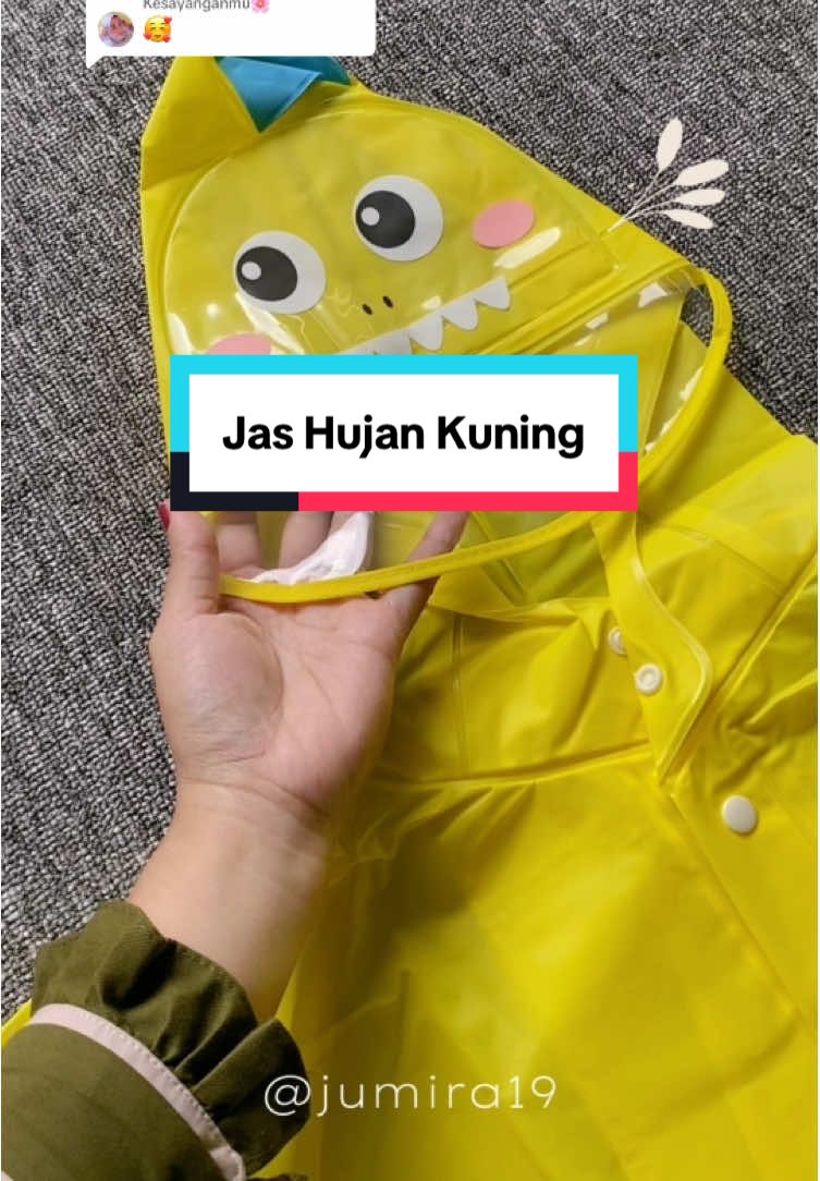 Membalas @Kesayanganmu🌸  jas hujan anak warna kuning cakep poll😍 #jashujananak #jashujanterusan #jashujanimport #jashujananaklucu #jashujankarakter #mantelanak #mantelhujan 
