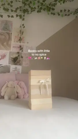 i love this song sm 💗 !! #fyp #BookTok #reading #bookish #bookrecommendations #readersoftiktok #yabooks #yabooktok 