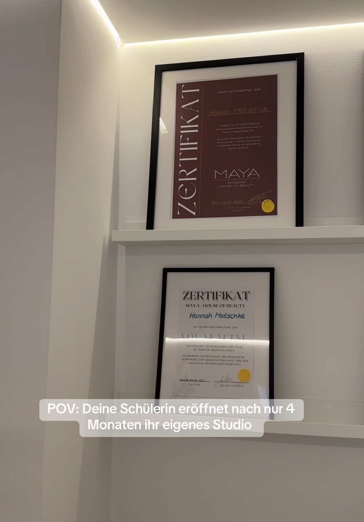 MAYA BEAUTY AKADEMIE 🖤👩🏽‍🎓  #fy#foryou#mayahouseofbeauty#mayaakademie#mayapodcast#mayabeauty#beautyakademie#wimpernschulung#aquafacialschulung#microneedlingschulung#lashtech#beauty#lashliftingschulung#düsseldorf#köln 