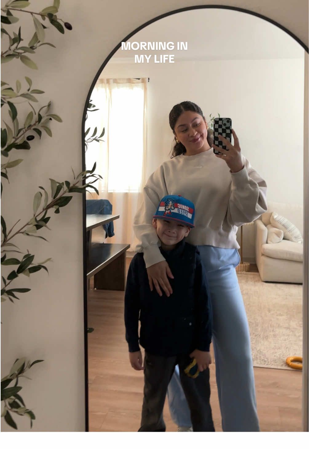 Off to get some groceries now.. took forever cause I was working with my sourdough 🤦🏽‍♀️ Happy Monday, have a great week friends 🩵 #morninginmylife#morningasamom#sahm#morningroutine#noschool#sourdoughjourney#morningbaking#youngmom#24yearoldmom#momhealthjourney #coconutcult#morningsupplements#wellnessshots#morningmomvlog