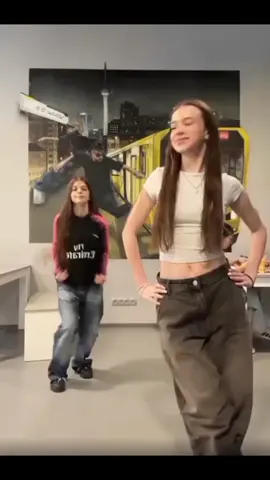 I miss seeing this douu 😭 old clip of alina an zahide can someone tag me on there last vid I can't find ittt, tyy @𝐙𝐀𝐇𝐈𝐃𝐄 @alina ✩  #Flashback 