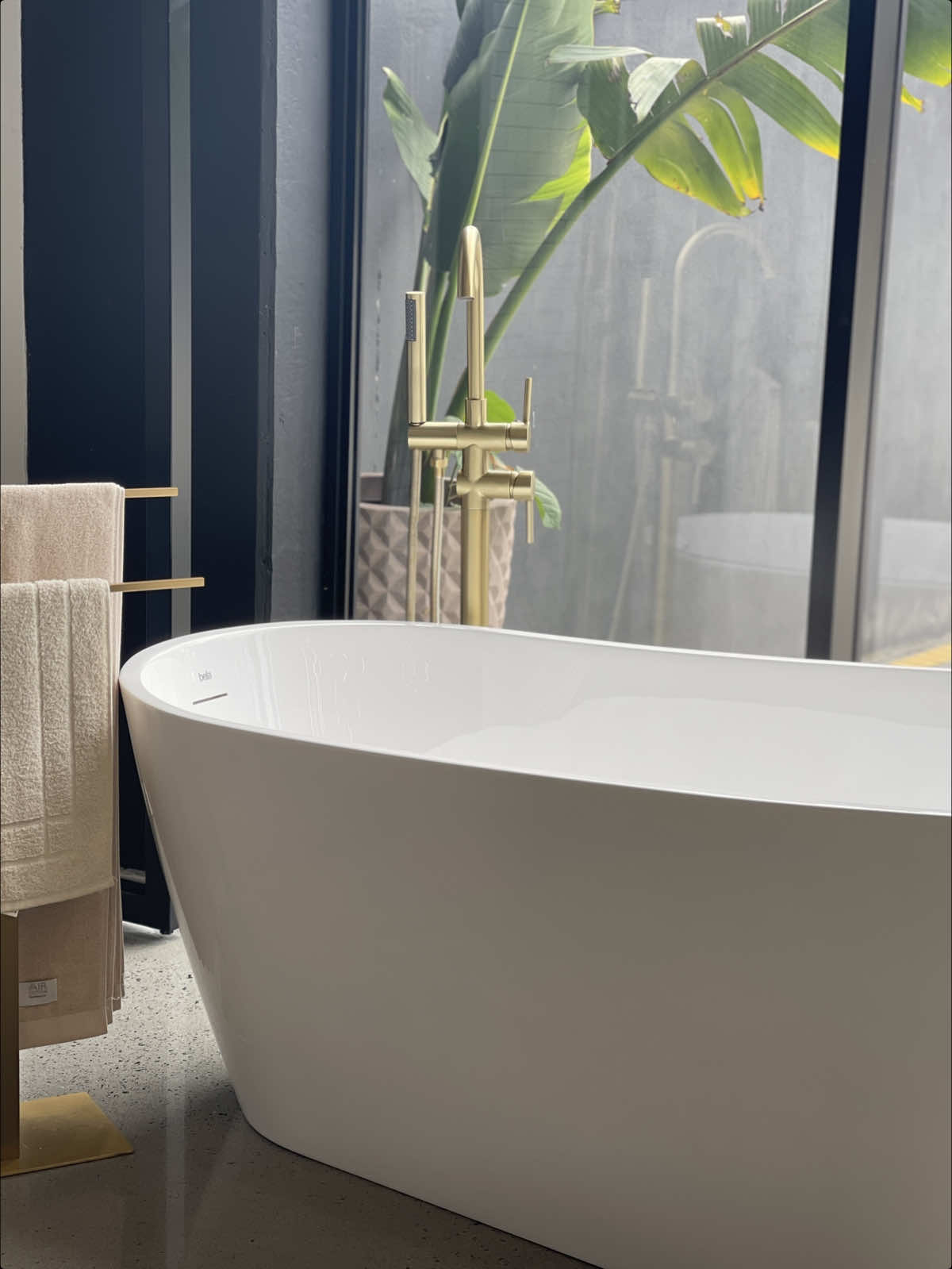 Banheira de imersão!✨💙🛁 #fyp #banheiraimersão #banheira 