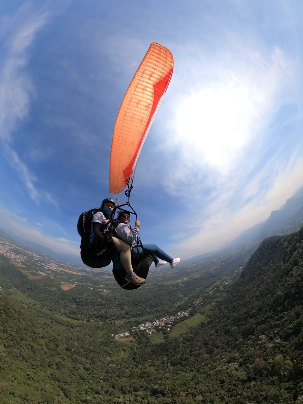 😂😂 Amo el audio jajaja  @OrizabaParapenteMx gracias por la experiencia 1000/10 ❤️🪂 #parapente #orizaba #orizabaparapentemx #fyp #foryou #bucketlist 
