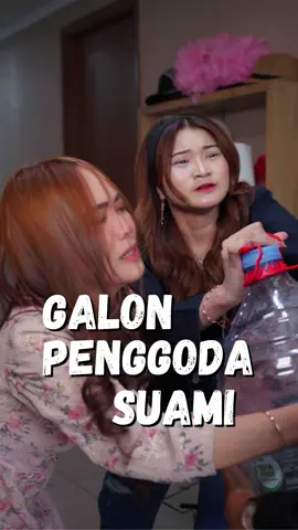 Suami cewek ini selingkuh ... SAMA KARDUS??!! Kok bisa?! @maxdrama.kiki @maxdrama.nathan #dramatiktok #drama #Dramaindonesia #maxdrama #part2 #dramalanjutpart2 #serialtiktok #TikTokTainment #Dev #yani #nathan #april #aftah #nita #kiki #dramakehidupan #misteri #maxdramakiki #maxdramanathan #TikTokSeries #TikTokSeriesFuture