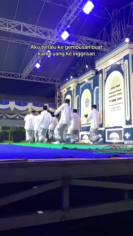 #lagitrending #gambusjapin #santripondok perdana 😊