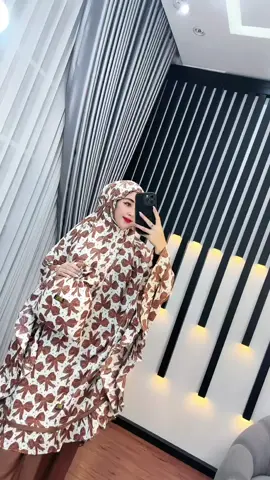#fypシ゚ #fypシ゚viral🖤tiktok #dstcollection #mukenajumbo #mukenarayon #mukenabestseller #mukenaadem #mukenarayonrempel #viral #fyp #mukenalebaran #mukenacantik 