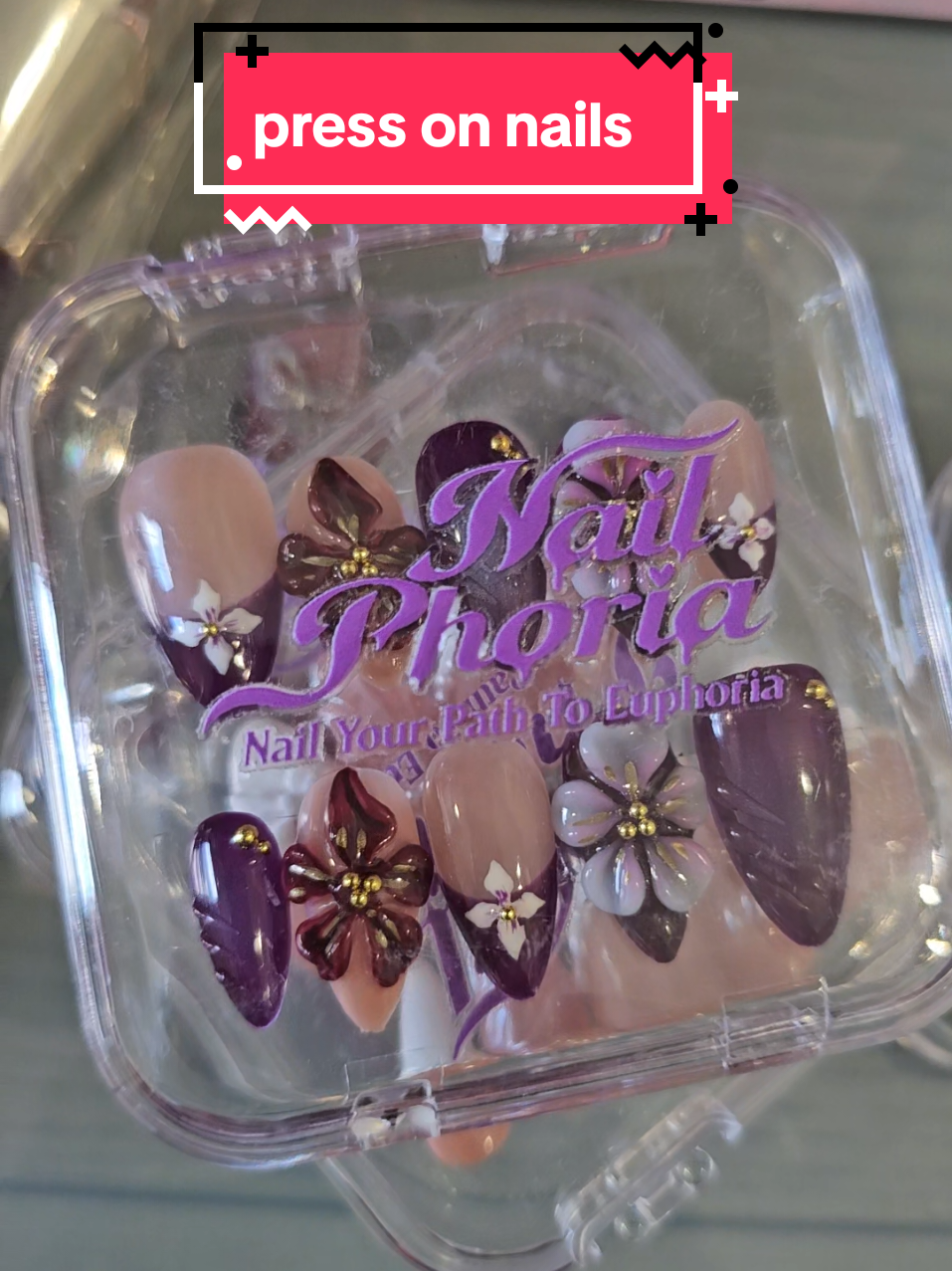 NailPhoria Press on nails so cute!!!! 😍😍😍 #pressonnails #nails #designernails #nailphoria #ttscreatorcamp 