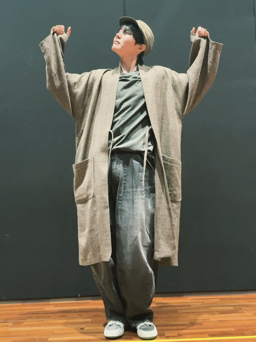 mangpower😛❤️‍🔥 #happyjhopeday 🎂