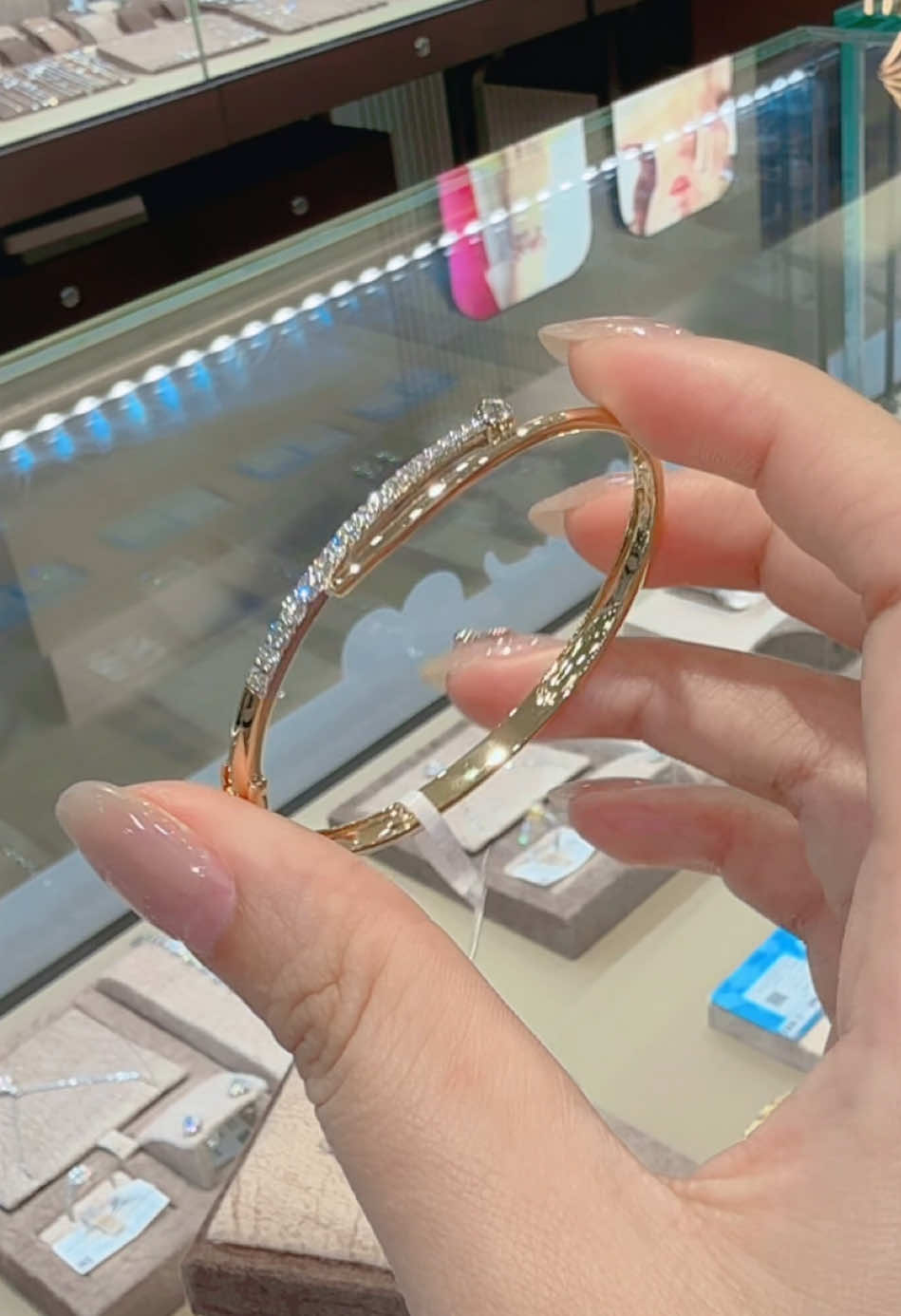 Lắc vàng xinh xinh HOT🌸