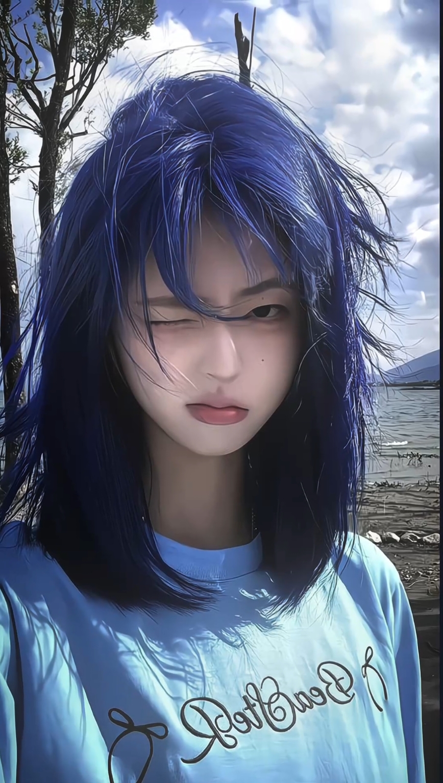 Rambut warna apa aja selalu cocok 🤯 #xiechuling #xcl0624_ #justinaxie #alightmotion_edit #lewatberanda #chinesegirl #douyin #douyin抖音 #jj #foryoupage❤️❤️ #4you #4upage #fyp #xyzcba #