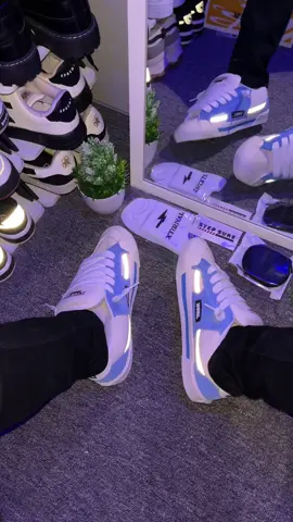 #sepatu #sepatugemuk #sepatugendut #sepatukeren #sepatunyala 