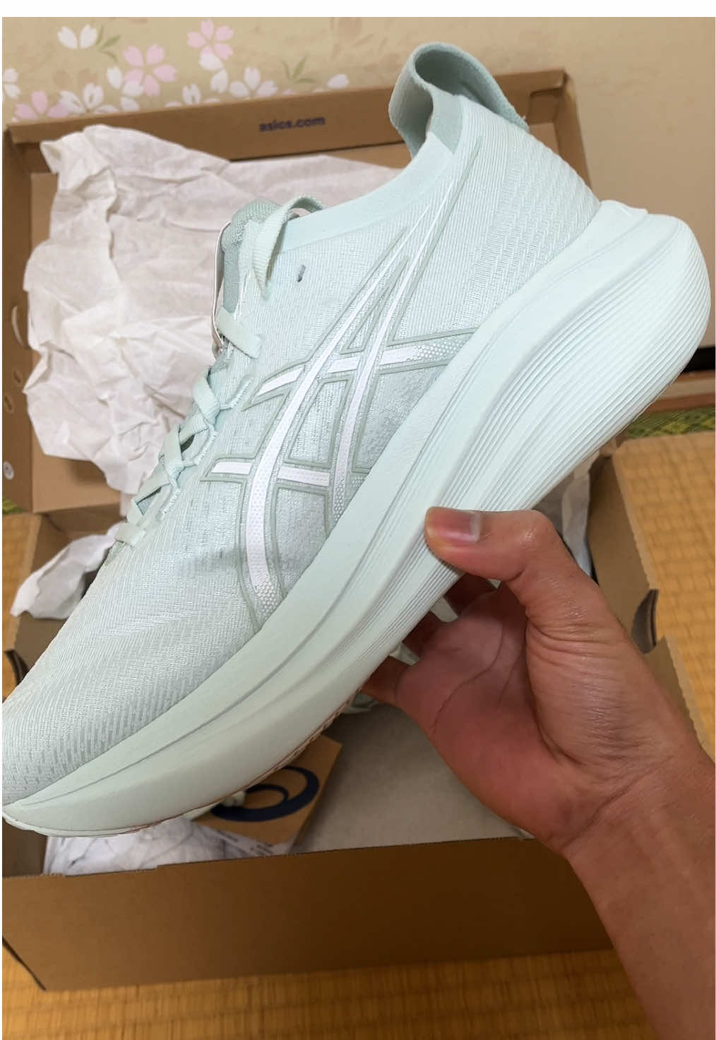 Pantesan lariku asik ternyata sepatuku asics 🏃#asics #asicsrunning #gelnimbus #gelnimbus27 #runningshoes #sepatulari 