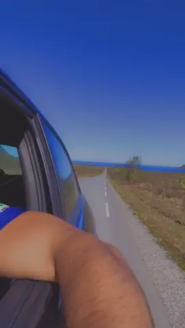 throwback to last summer #tromsdalen #tromsø #lofoten #roadtrip #norway🇳🇴 #goodmemories  #summervibes 