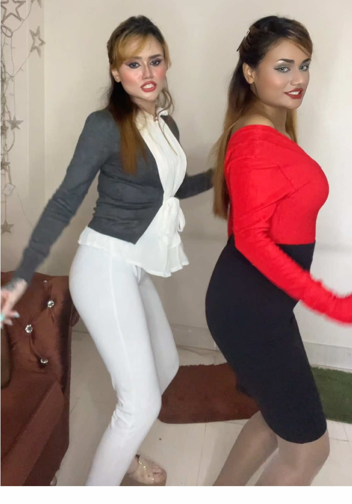 No rest just dance 💃🏻  #fyp #fy #fypage #funny #funnyvideos #fun #mohimarufa #trending #trendingvideo #cringe #comedyvideo #us #usa #bdtiktokofficial #bdtiktokbangladesh #bdtiktokofficial🇧🇩 #bdtiktok #goviral #satisfying #recommendations #foryou #foryoupage #dance #dancer #dancechallenge #hot #model #twins #sister #girls #snl 