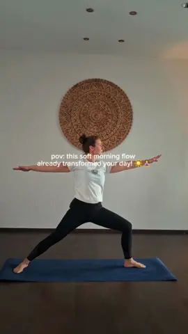 Start your day with the Warrior Flow ⚔️✨ This powerful yet soft morning routine sets you up for a stress-free, energized day. Try it and feel unstoppable! ☀️ #morningroutine #yogatok #focusonyourself #healthylifestyle 