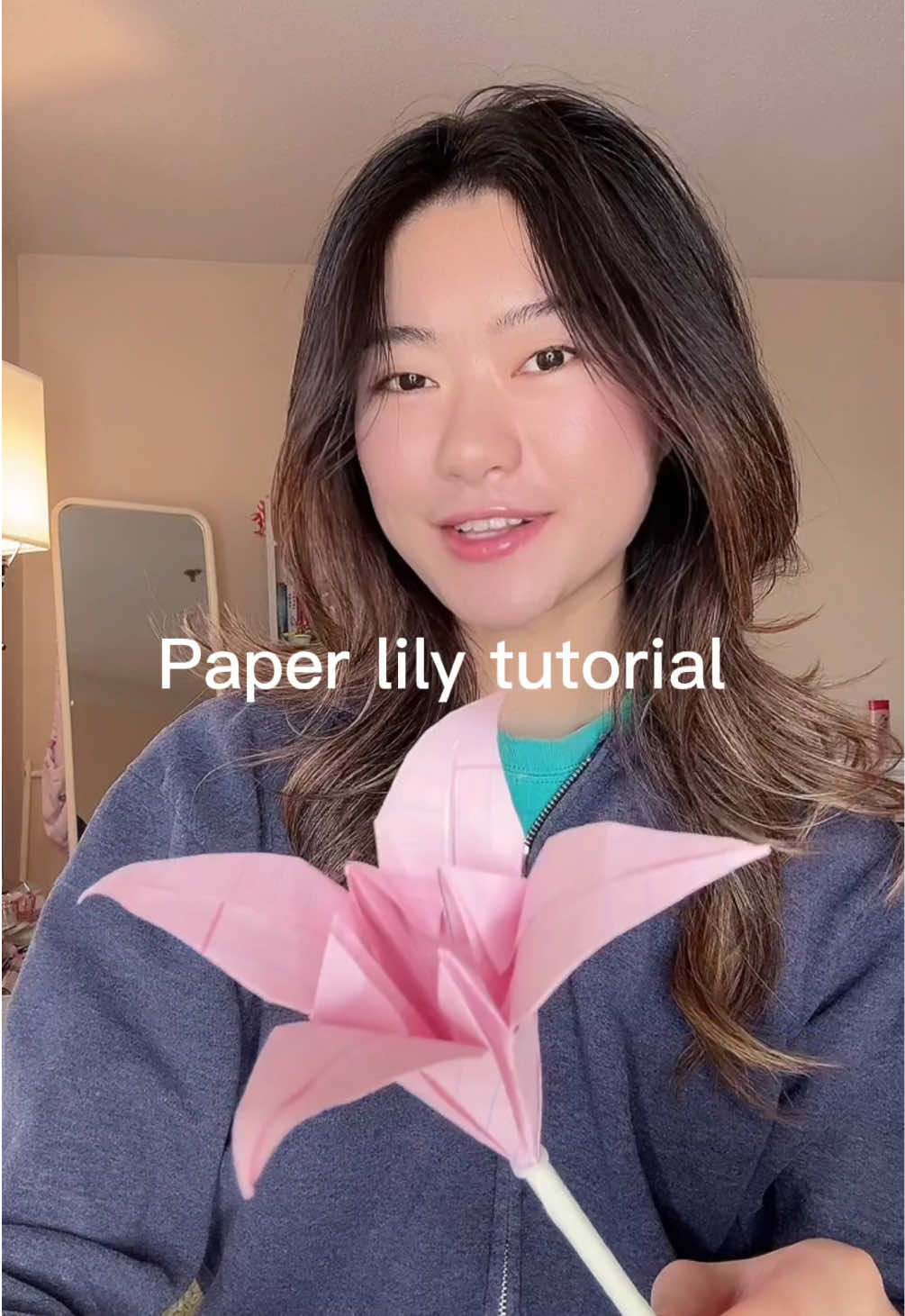 Paper lily tutorial #DIY #crafts #papercraft @STAEDTLER @Michaels Stores 