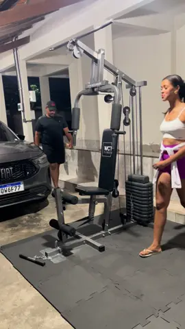 O vídeo mais pedido no direct tá no ar kkkkkkkkkk😂 Exercícios que da para fazer na estação de musculação (WCT 80kg)  Eu preciso saber o que vc achou, e também se vc quer uma parte 2 monstrando mais?? Já chega nos comentários com essa informação❤️ Não esquece do 👍🏽 #fitnesshome #treinaremcasa 