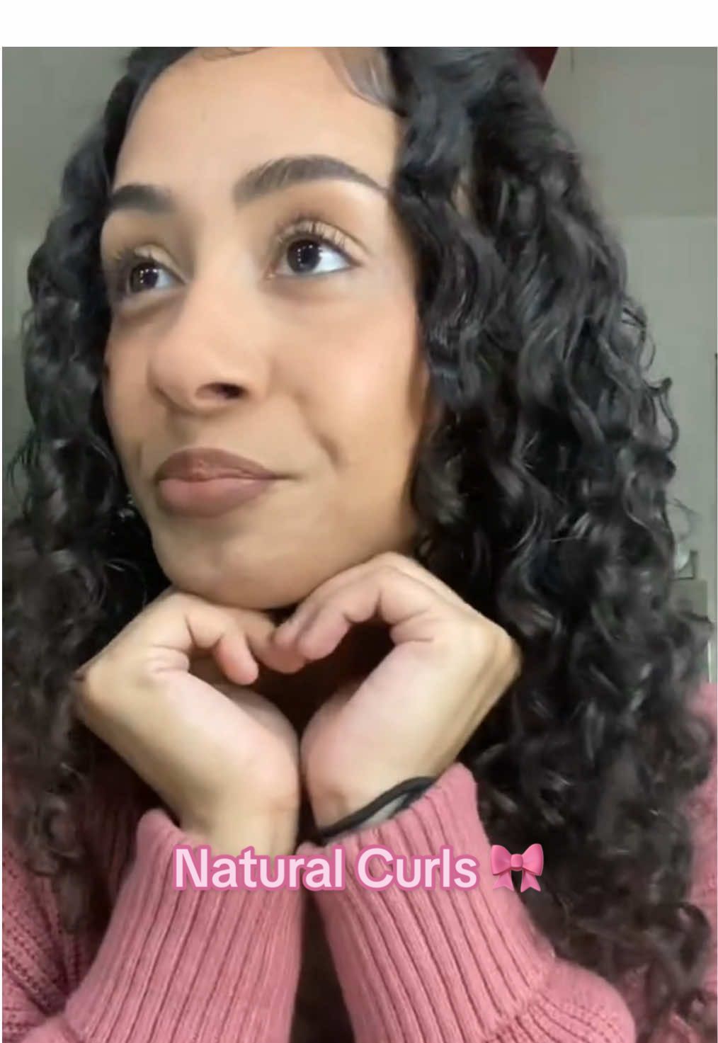 Curly hair wash routine with @ahlena | ugc + fun 🐅🍸🌟 🫧