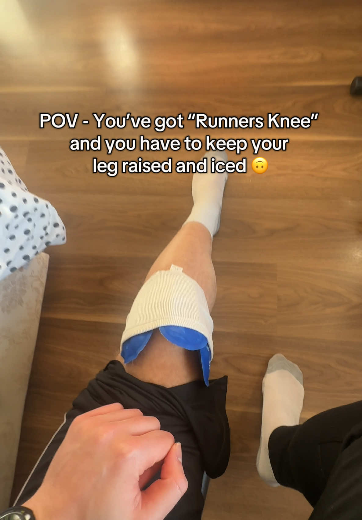 Feel like after every run I’m getting injured lately 🙃 Any tips to avoid injury and recover let me know!  #runtok #Running #runnersknee #runnerinjury #fyp 