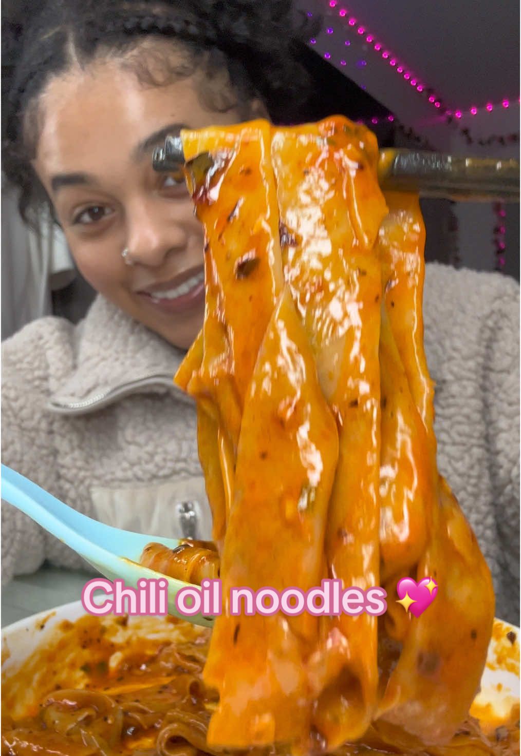 Yall im sorry i look a mess! I’ve had such a long morning lord knows!😖 but yall im staying positive and being optimistic, im also so happy I don’t have class tomorrow! No exam AMENNNNNNNN YESSSSS LORDDDDDD THANK YOUUUU😭😭 so happy fr! Thank yall for praying with me! I love yall sooo so muchhh stay blessed and beautiful!🙏🏽🙏🏽🩷  - #fyp #fypシ #fypage #trending #viralvideo #viraltiktok #explore #shorts #mukbang #eating #chilioilnoodles 