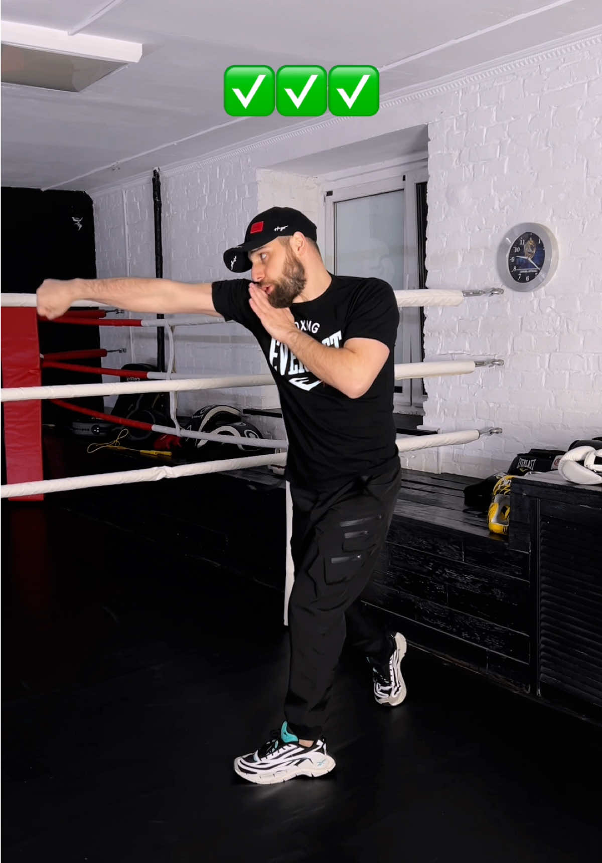 Boxing Tips for Beginners ✔️🥊 #boxing #boxingtips #boxingtraining #boxinglife #boxingskills #boxingdrills #boxingworkout #boxingteaching #boxingtechnique #boxingday #boxingfans #footwork #technique #boxingworld #boxingfanatik #recommendations #fyp #foryour 