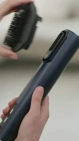 Customise your styling experience with the new Air Wand smoothing brush attachment. 💫 Smoothing brush for wet to dry detangling and smoothing 💫 Soft air cushioned brush for gentle hair styling and scalp protection 💫 Flexible bristles that glide through curls and detangle as you dry to leave hair visibly smooth and shiny #BaBylissAirWand #GetReadyWithBaByliss