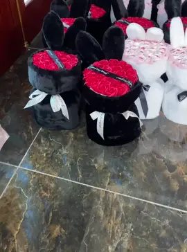 Lựa ngay một bó tặng cô ấy nào 🥰🥰🥰