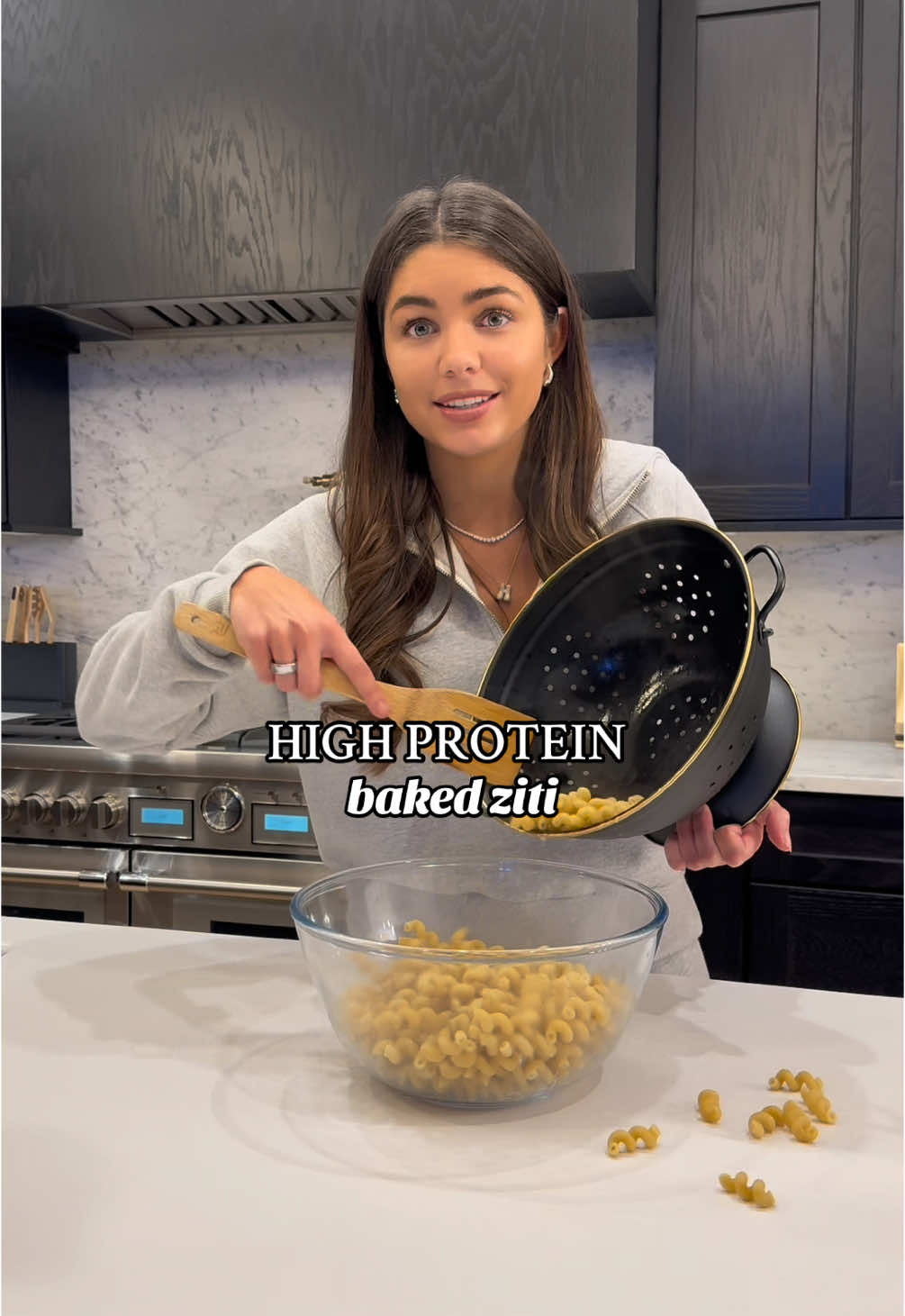 We made this for dinner the other week and it was SO easy! A great meal prep or make ahead freezer dinner! 🤍 Baked Ziti  Ingredients:  1 lb Ground beef, cooked  1 box Protein Pasta, I used barilla, cooked  1 cup Cottage cheese  2 zucchini, chopped  1 cup mozzarella  1 jar of pasta sauce  Spices- garlic powder, onion powder, Italian seasonings, S & P!  Directions-  Bake at 375 for 30 mins  Recipe is from IG @annmarielawrence  #mealprep #bakedziti #highprotein #proteinrecipe #mealprep #casserole #Recipe #easydinner #dinner #protein 