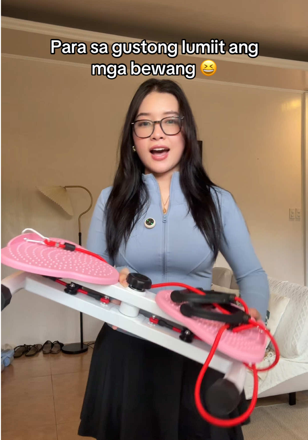 Ayos siya gamitin infairness nag eenjoy kana at the same time pumapayat kapa hahahah😆 #workout #waisttrainer #waisttwisting #waisttwistingdisc  