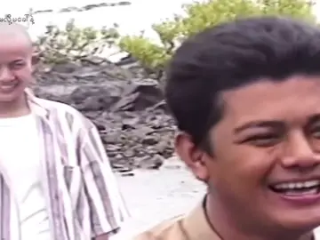 ချွဲတတ်ရင် ဂတုံး တောင် အချစ်ခံရတယ် 🙂 ကိုကို့ 😕 ‎