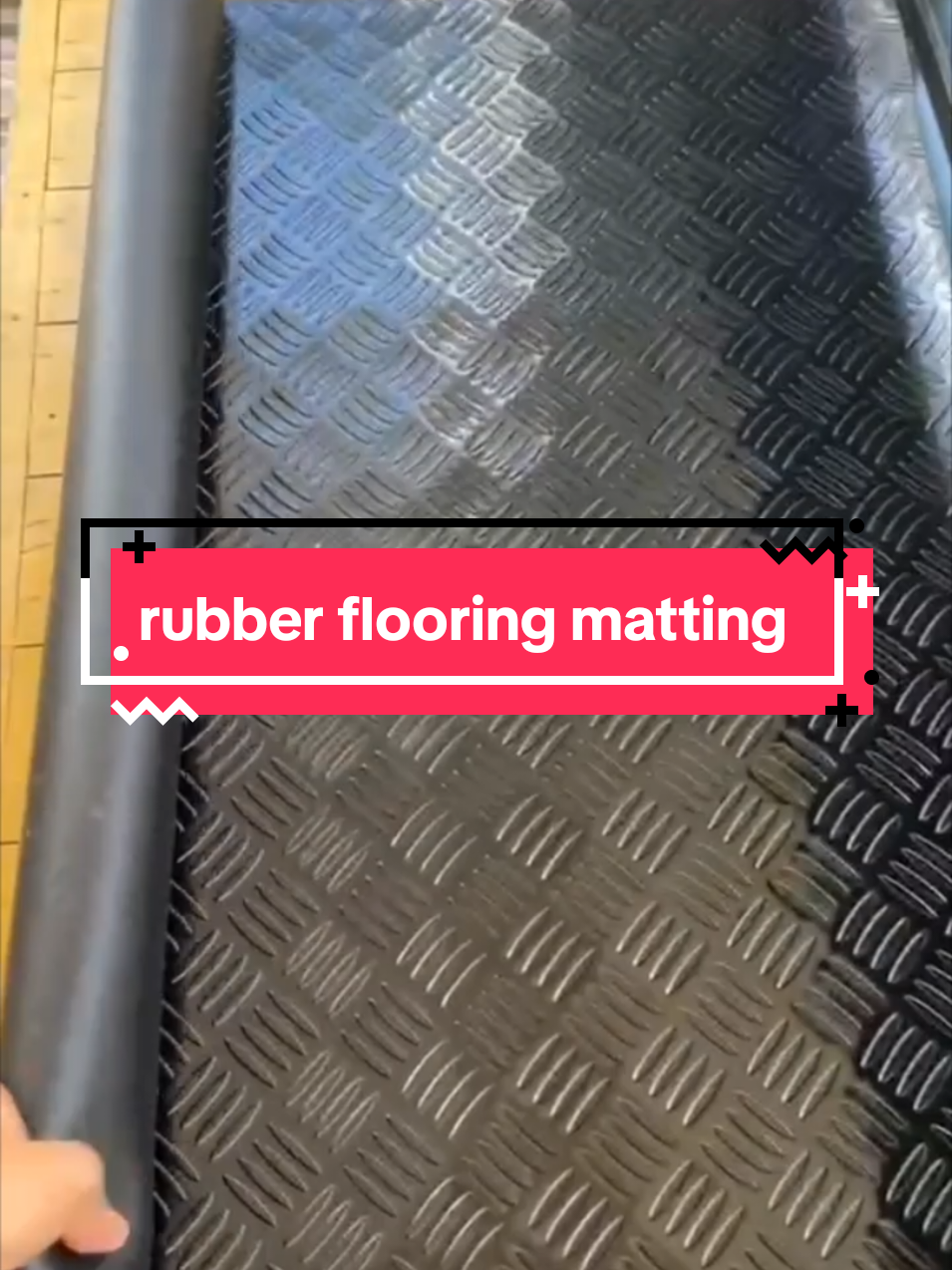 rubber flooring matting para SA apakan Ng ating mga sasakyan #rubberflooringmatting  #rubbermatting #carmatting #carfloormat #floormat #budolfinds #fyp 