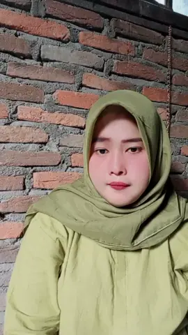 serba salah 🙃#fypage #fyp #trending #viral #followme #tiktok #lagubergek 