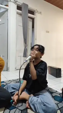 Anugerah terindah  #AnugerahTerindah #Andmesh #LaguRomantis #CintaSejati #LirikLagu #MusikIndonesia #LoveSong #LaguGalau #BersamaSelamanya #CintaTerindah #HarmoniCinta #LaguAndmesh #QuotesCinta #MusikRomantis #TemaniHariHariku #fidellajasmine