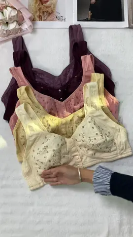 Soft And Breathable, Front Button Design, High-Elastic Support, Move Freely, Stay in Place!👙🌸💗💕#ditsyfloral #print #sportswear  #sportbra #bra #FrontButton #plussize #girl #women #womenfashion #forwomen #gymbra #gym #gymmotivation  #gymfits #gymoutfits #gymclothes #gymgirl #workoutroutine #fashion #fyp #foryoupage #womenswear #sportswear #sportsvest #tank #top #casual #comfy #sleeveless #sportstops #gymoutfits #yoga #Running #workoutroutine #softandwarm #tiktokshopfinds #tiktokmademebuyit #tiktokshopcybermonday #tiktokshopblackfriday #ttstakeover #toptiernovember #fitathome #FitnessLifestyle #gymhacks #gymrats #gymtokk  #NewYearNewAura #fashionlookbook  #ValentinesDaySpecials #birthdaygift #ValentinesDay #romantictheme  #tiktokshoplastchance #tiktokshopnewyearnewaura #spotlightfinds 