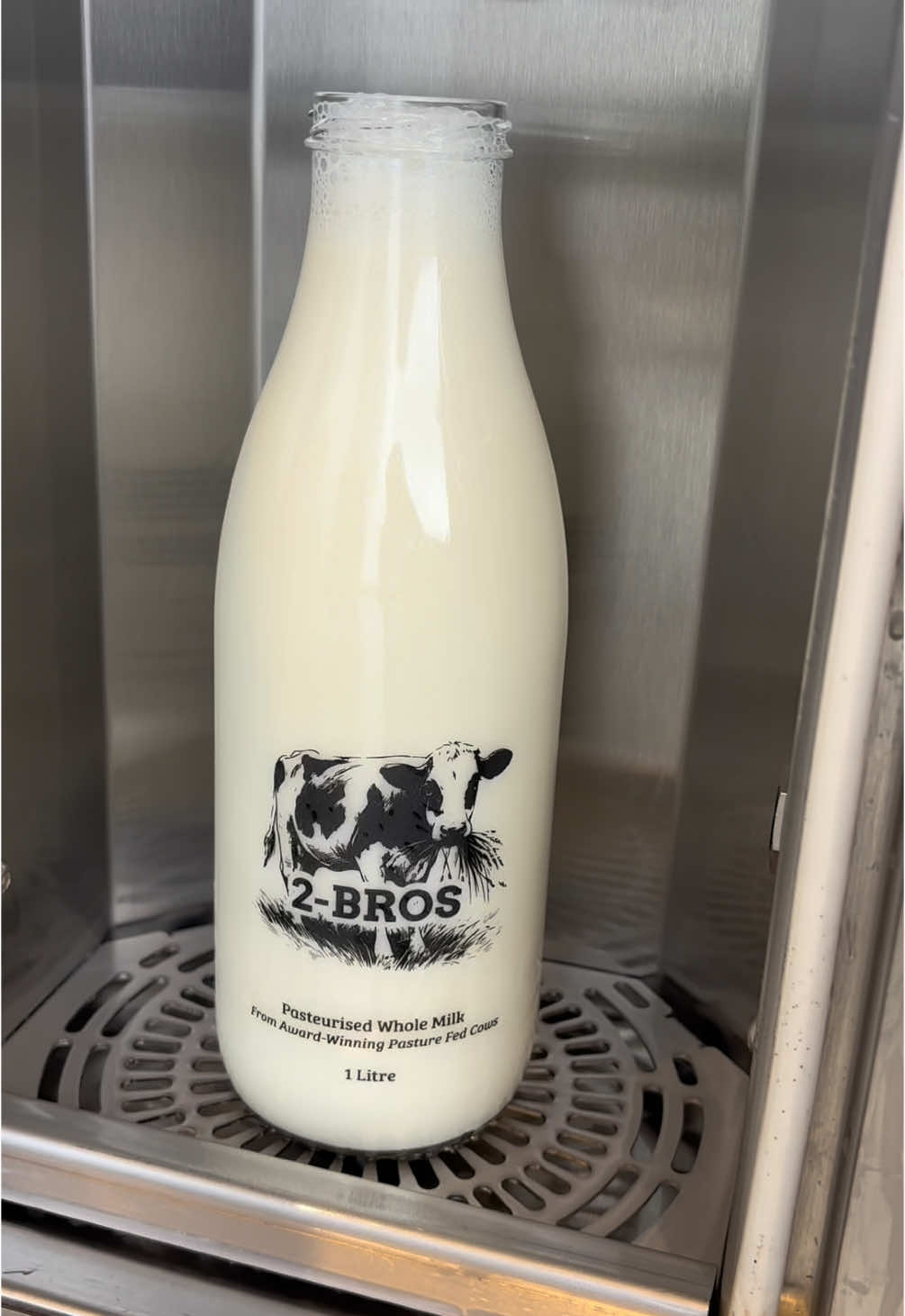 Two Bros Milk Vending! I visited Two Bros Vending in Iron Acton and it’s the freshest, creamiest milk I’ve ever had and their milkshakes are fantastic!! Take the family down and go and check it out, it was brilliant. #thefoodguy66 #food #imoutandabout #absolutelybanging #foodporn #Foodie #instafood #tiktokfood #milkshake #milk #farm #farming #ironacton #twobros #twobrosvending #freshmilk #bristol #freshmilk #cowjuice #milkmachine  @Two Bros Vending 