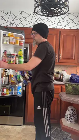 KitchenTalks with Spanish- We have a King #fyp #kitchen #Talks #politicstiktok #hottopic #trendingvideo #moneytok #husbandwife #rickyandlolo #trending #fyppppppppppppppppppppppp #fypage #elonmusk 