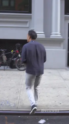 The man woke up this morning and chose violence :D