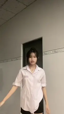 hong lẽ flopp quàii☺️😠#fyp #xhhhhhhhhhhhhhhhhhhhhhhh #viral #tiktokdance #xhtiktok 