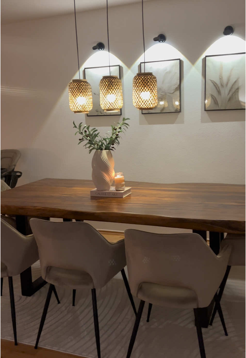 #wohnzimmer #esszimmer #homedecor #homestyling #Home #dinningroom #decor #fypp #viraltok #inspo #aesthetic 