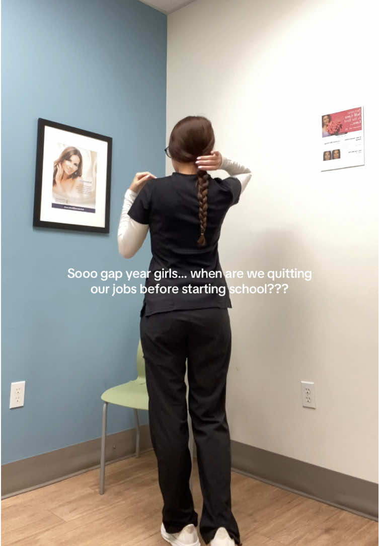 Soooo when are my gap year girls quitting their jobs before starting med/PA school???? #gapyear #premed #prepa #medschool #paschool #medicalstudent #medicalschool #paschool 