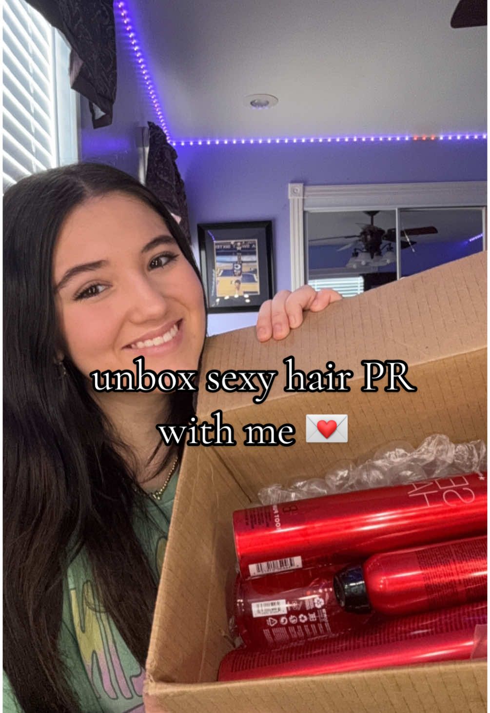 thank you so much to @SexyHair for sending these products over! ❤️❤️❤️ #fyp #foryou #microinfluencer #unboxing #hairtok #pr #influencer #smallcontentcreator #creatorsearchinsights #foryoupage 